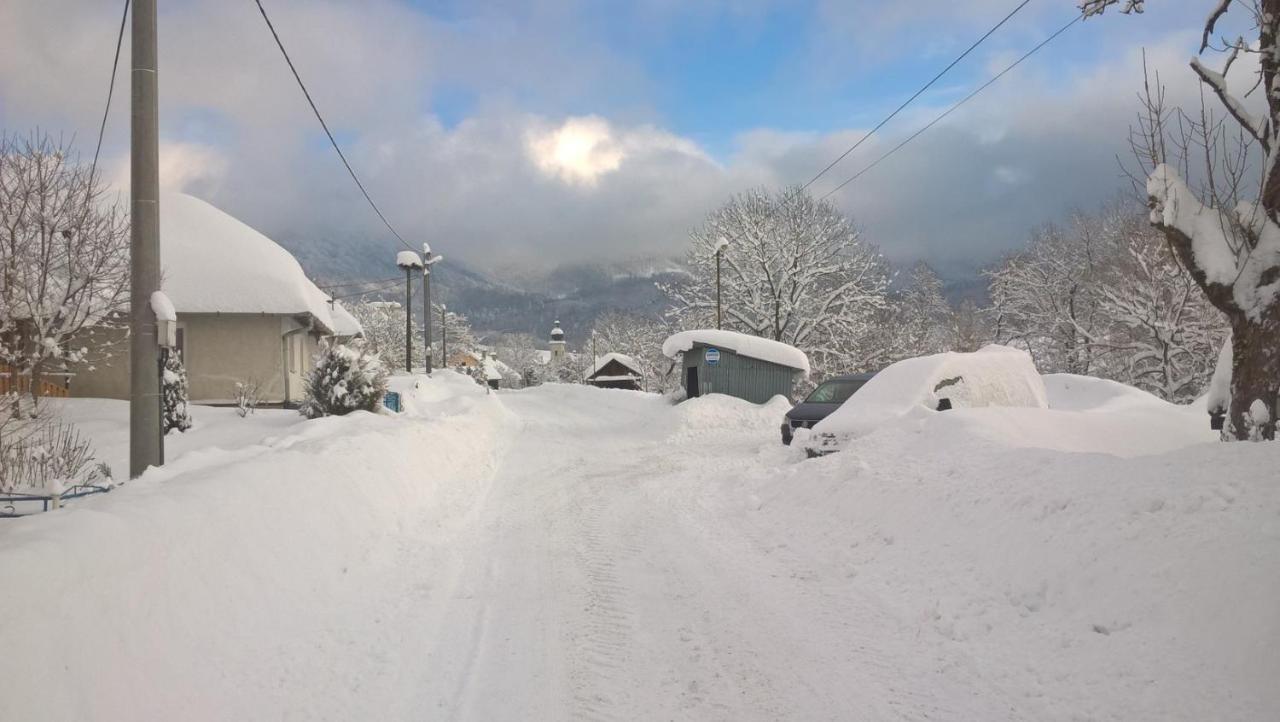 Turisticka Ubytovna Chalupa Runina 8 Exterior foto